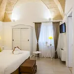 Amate Bed and Breakfast 4*